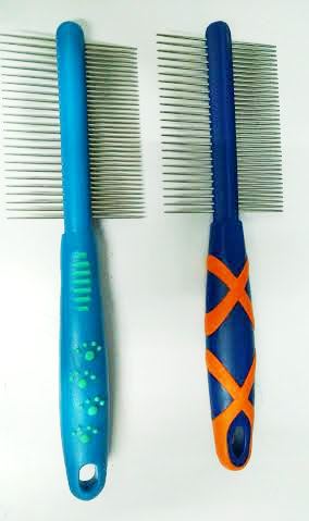 Hello Pet 'Double Sided Comb' with Non Slip Handle - 1 PC