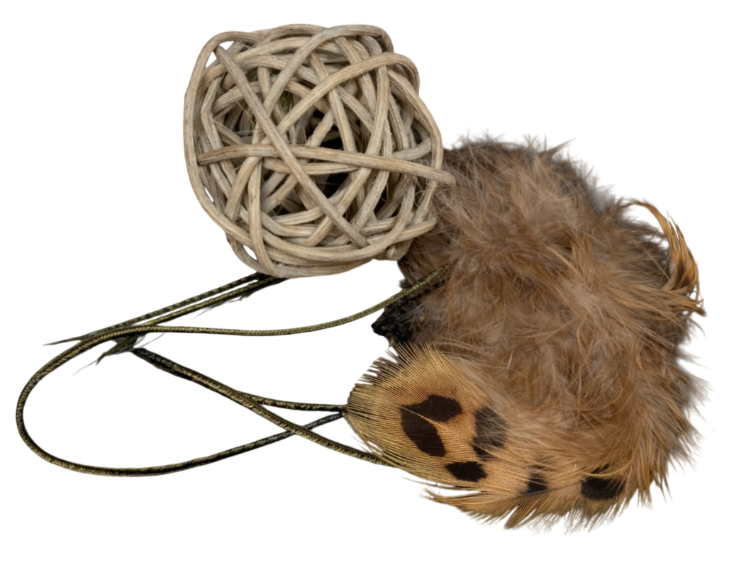 Petropolis Chicken Feather Ball Toy For Cats