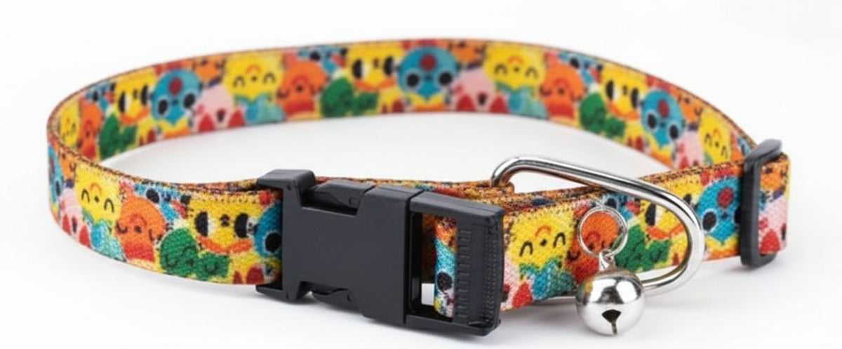 Kennel Adjustable Printed Nylon Puppy & Cat Collar with Click Buckle - Smily Kitty Print