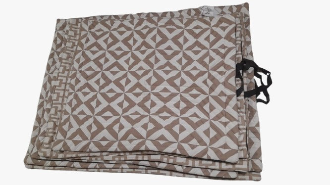 Petaholic Burberry Mat For Dogs