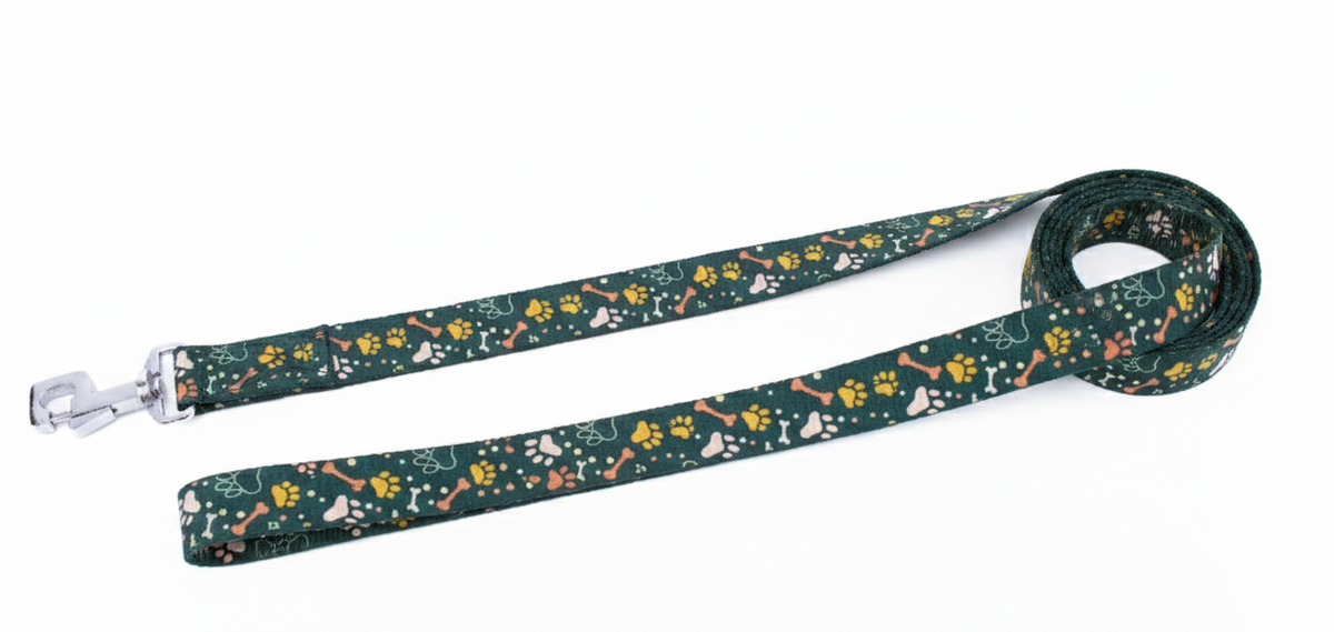 Kennel Green Bones Print Nylon Dog Leash